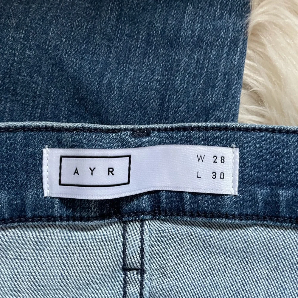 AYR | The Riser Jeans - Picture 3 of 7